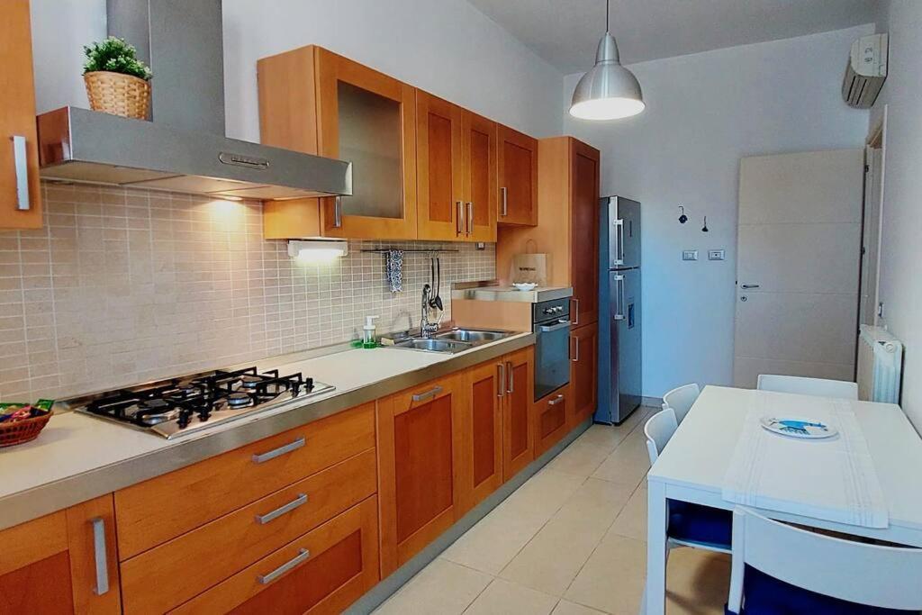 Blue Apartment Кальяри Экстерьер фото